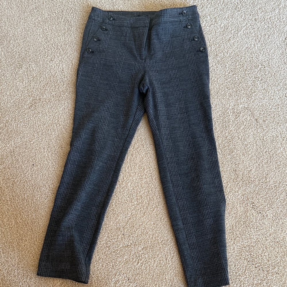 Ann Taylor Gray Knit Sweater